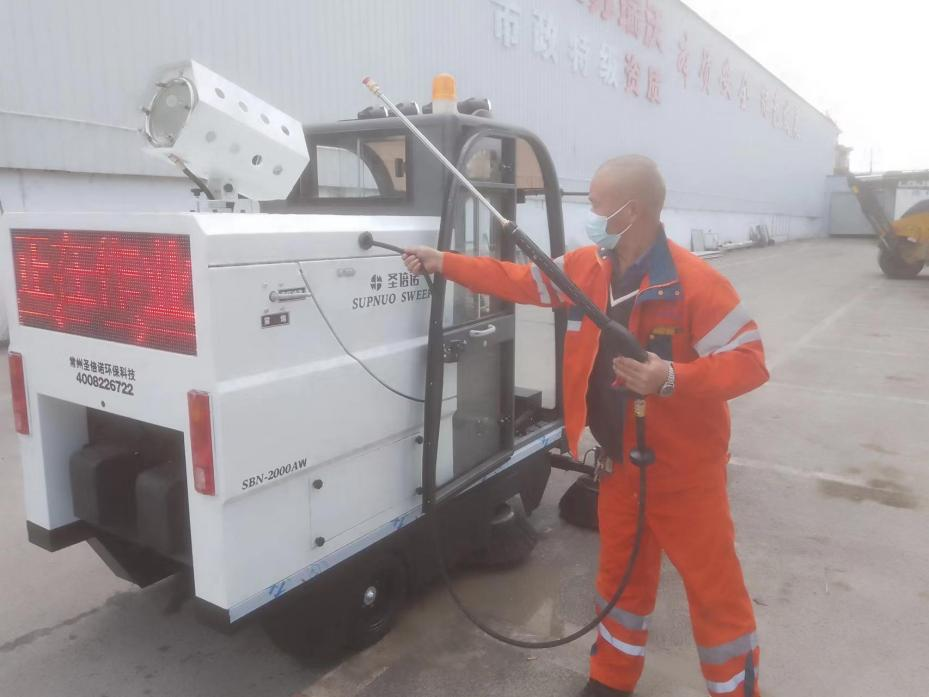 黔东龙马快速清扫车